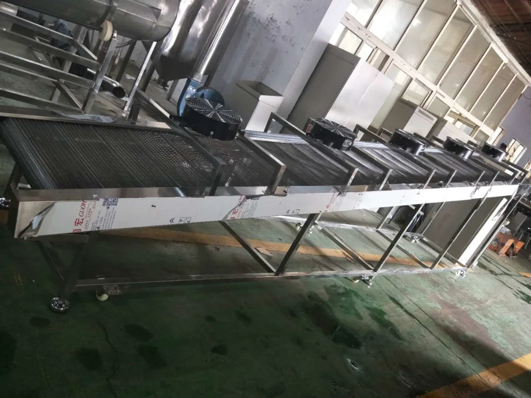 Opmerkelijke Hoogte - kwaliteit die Tray Sealing Making Instant Noodle-Machine sorteren